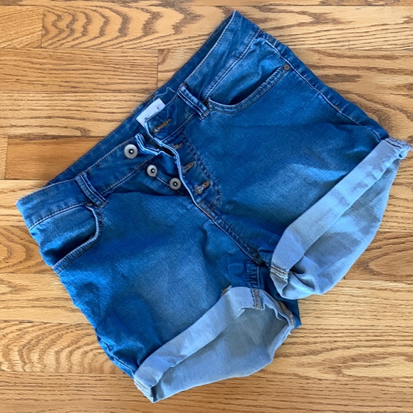 Denim Shorts - Picture 1 of 5